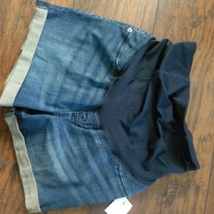 Isabel maternity midi shorts